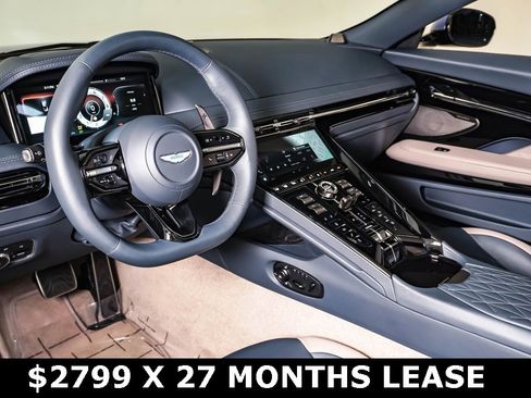 Used 2025 Aston Martin DB12 Volante image 25