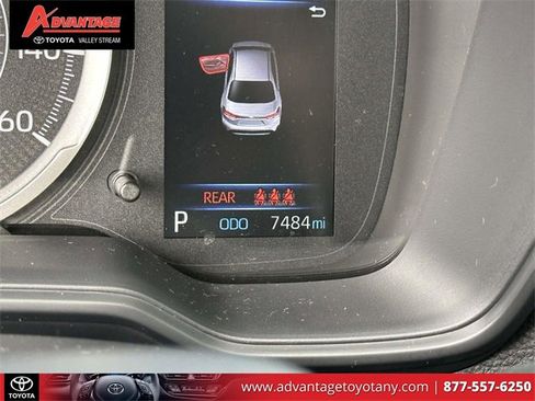 Used 2022 Toyota Corolla LE image 31