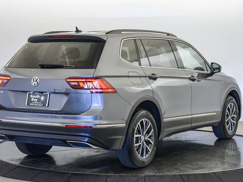 Used 2020 Volkswagen Tiguan SE FWD image 5