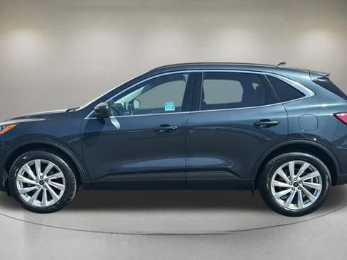 Certified 2022 Ford Escape Titanium w/ Titanium Elite Package AWD/4WD image 5