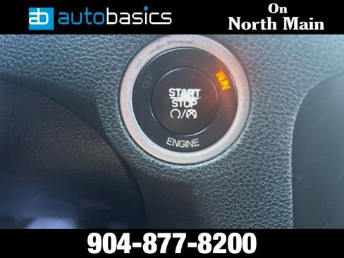 Used 2016 Dodge Charger SXT RWD image 12