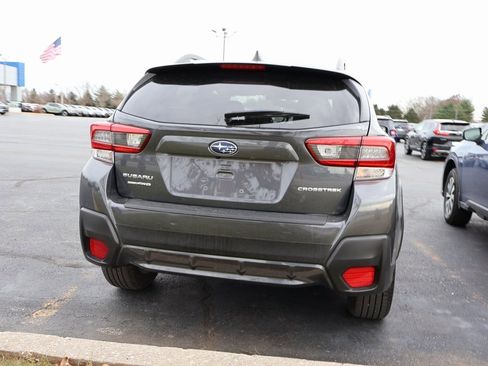 Used 2023 Subaru Crosstrek 2.0i Premium image 12