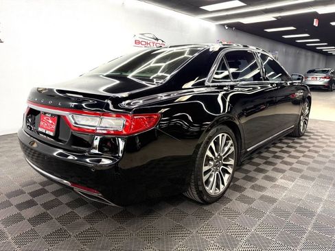 Used 2017 Lincoln Continental Select AWD/4WD image 14
