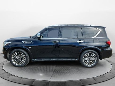 Used 2019 INFINITI QX80 Luxe w/ Proactive Package image 2