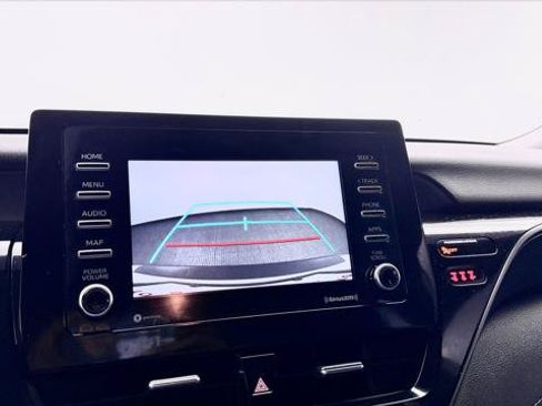 Used 2023 Toyota Camry LE FWD image 33