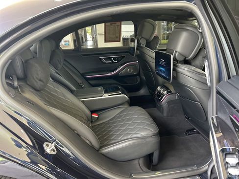 Used 2023 Mercedes-Benz S 580 4MATIC Sedan image 29