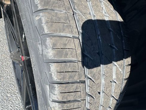 Used 2023 Toyota Camry SE image 4