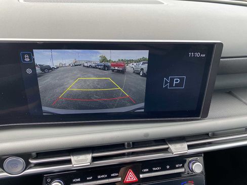Certified 2025 Hyundai Tucson SEL FWD image 19