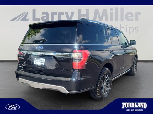 Used 2019 Ford Expedition Limited AWD/4WD image 5