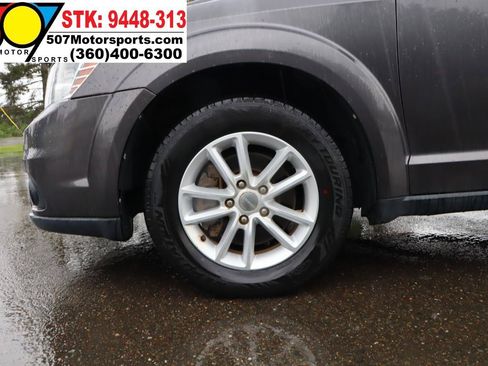 Used 2014 Dodge Journey SXT w/ Flexible Seating Group AWD/4WD image 24