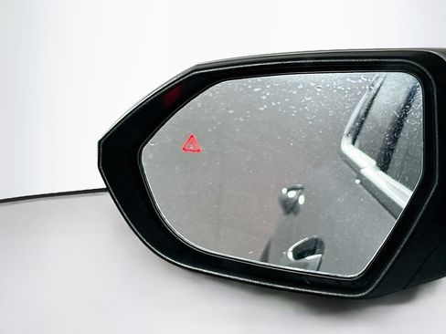 Used 2025 Hyundai Kona SEL AWD/4WD image 16