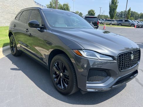 Used 2026 Jaguar F-PACE R-Dynamic S AWD/4WD image 9