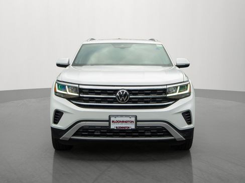 Used 2020 Volkswagen Atlas Cross Sport SEL AWD/4WD image 2