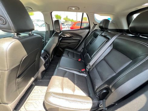 Used 2023 GMC Terrain SLT w/ Infotainment Package II AWD/4WD image 21