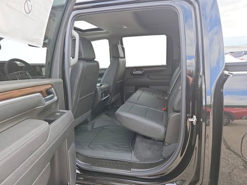 New 2026 GMC Sierra 2500 SLT w/ SLT Premium Package AWD/4WD image 29
