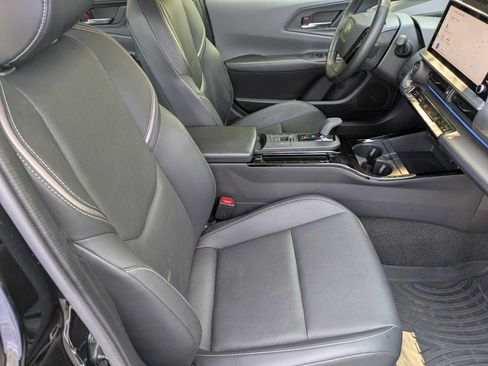 Used 2024 Toyota Prius XLE AWD/4WD image 34