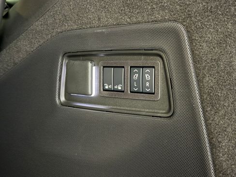 New 2026 Cadillac Escalade V w/ LPO, ONYX Package image 60