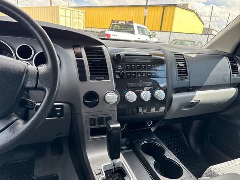 Used 2011 Toyota Tundra 2WD CrewMax w/ Tow Pkg image 18