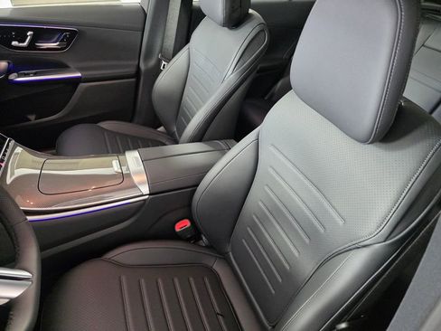 New 2026 Mercedes-Benz GLC 300 image 8