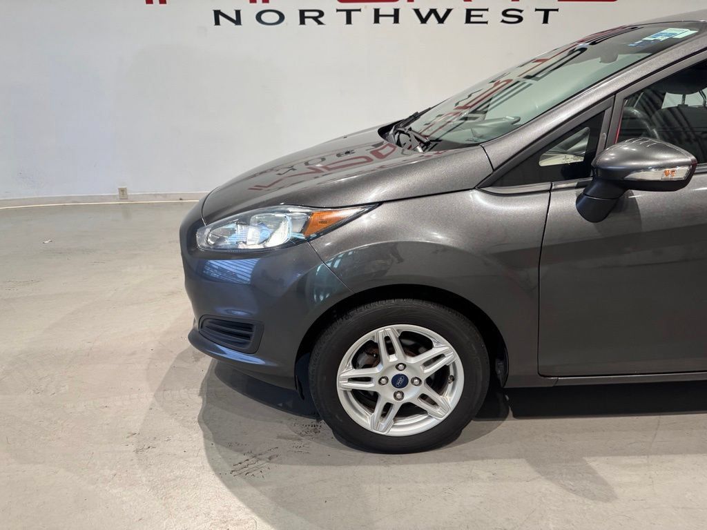 Used 2017 Ford Fiesta SE w/ Cold Weather Package FWD image 3