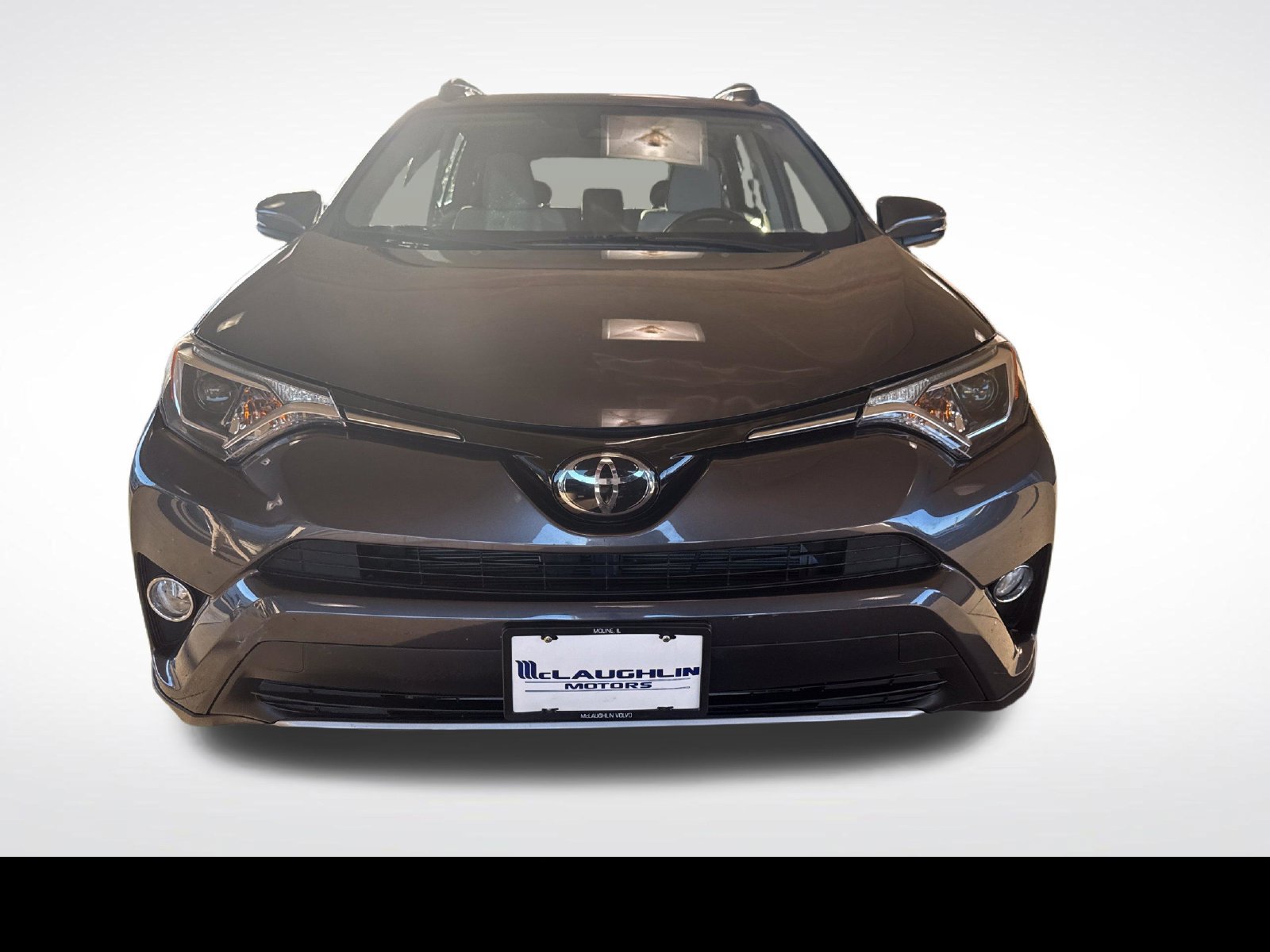 Used 2018 Toyota RAV4 XLE w/ Plus Extra Value Package AWD/4WD image 9