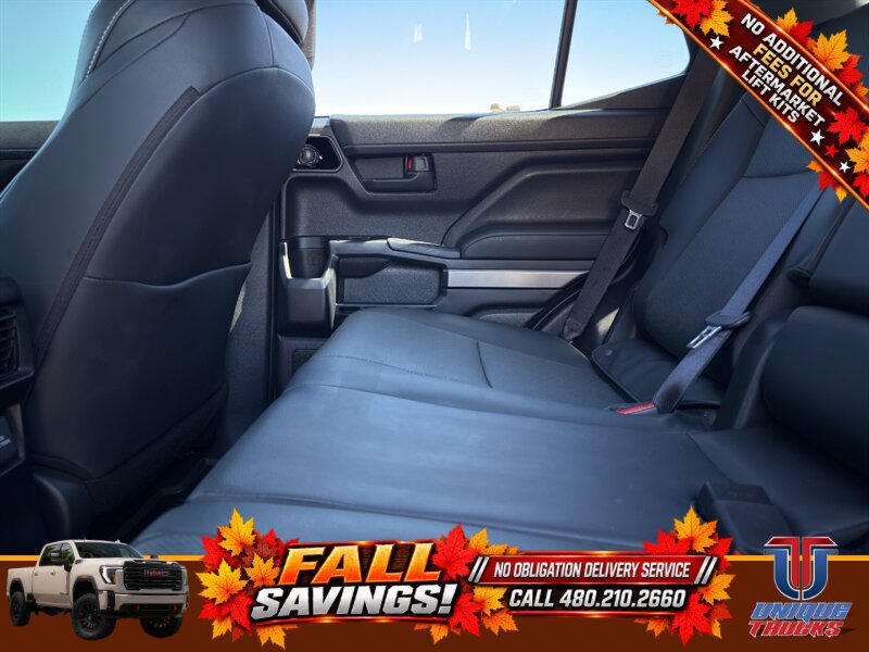 Used 2025 Toyota 4Runner TRD Off-Road Premium AWD/4WD image 22