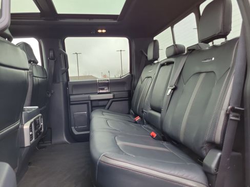 Certified 2022 Ford F250 Platinum w/ FX4 Off-Road Package image 12