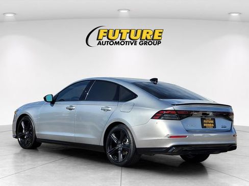 Used 2024 Honda Accord Sport image 7