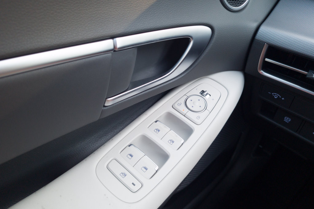 New 2027 Hyundai Sonata SEL FWD image 28