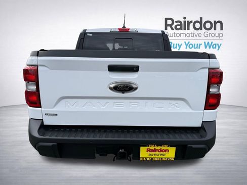 Used 2024 Ford Maverick Lariat w/ Black Appearance Package FWD image 7