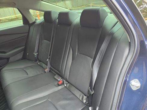 Used 2025 Honda Accord Touring image 17