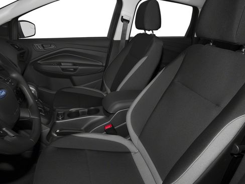 Used 2016 Ford Escape SE w/ SE Leather Comfort Package FWD image 8
