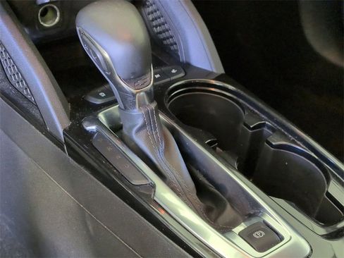 Used 2024 Chevrolet TrailBlazer LT w/ LT Cold Weather Package image 15