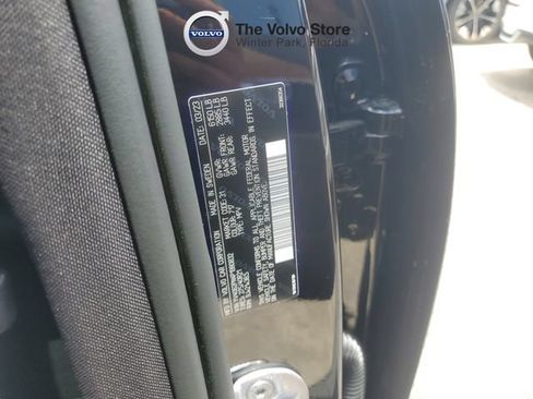 Certified 2023 Volvo XC90 B6 Plus w/ Protection Package Premier AWD/4WD image 25