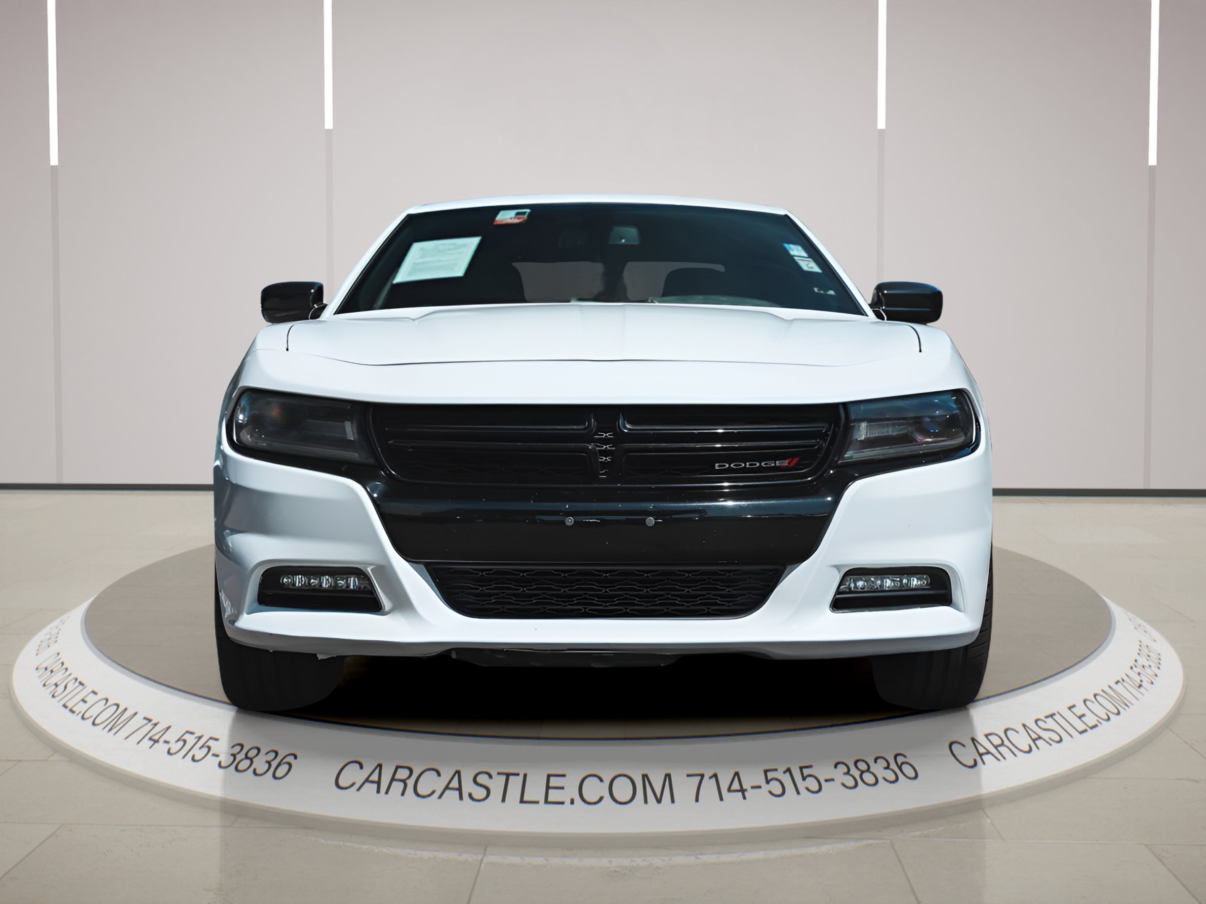 Used 2018 Dodge Charger R/T RWD image 8