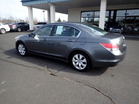 Used 2010 Honda Accord EX image 3