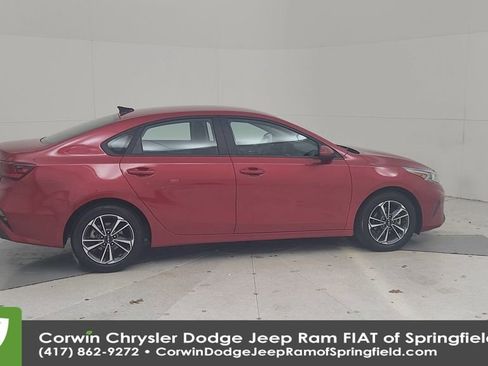 Used 2024 Kia Forte LXS image 16
