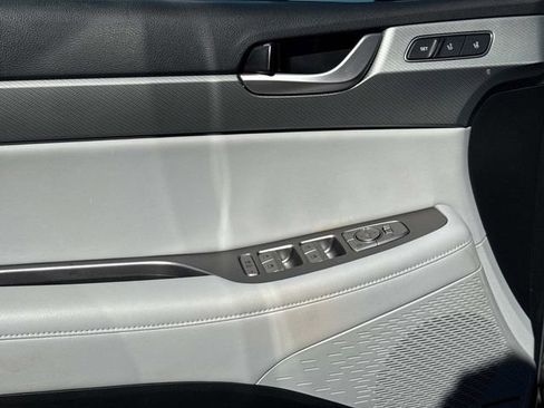 Used 2023 Hyundai Palisade SEL w/ Premium Package image 26