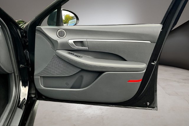 Used 2021 Hyundai Sonata SE FWD image 28