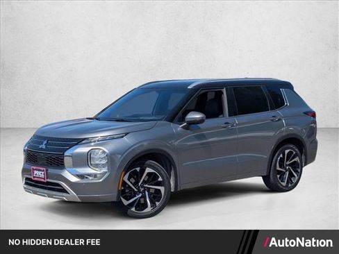 Used 2023 Mitsubishi Outlander SEL FWD image 1