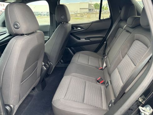 Used 2025 Chevrolet Equinox LT FWD image 25