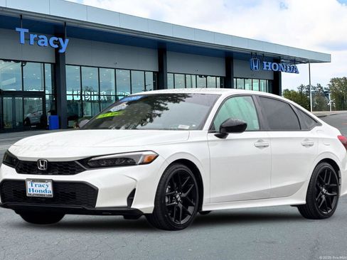 Certified 2025 Honda Civic Sport image 13