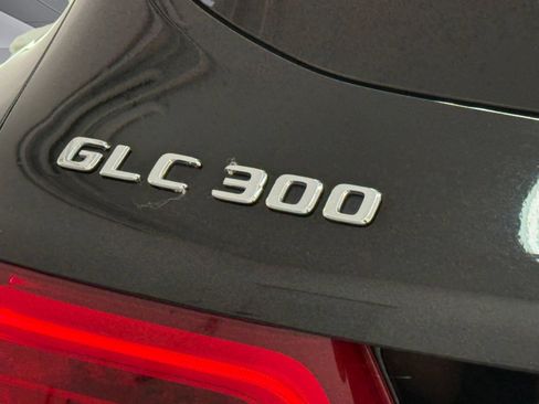 Certified 2019 Mercedes-Benz GLC 300 image 23