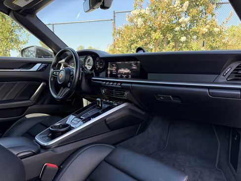 Certified 2021 Porsche 911 Turbo S image 27