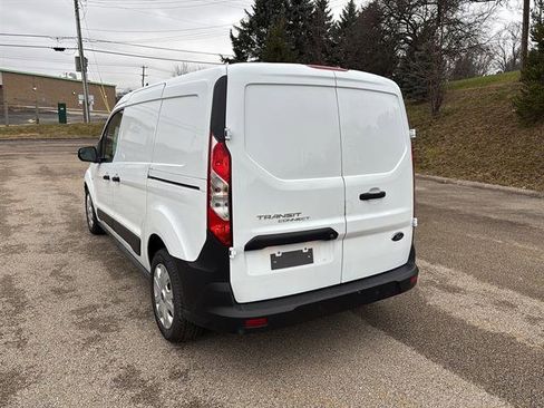Certified 2023 Ford Transit Connect XL image 2