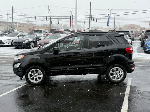 Used 2019 Ford EcoSport SE image 6