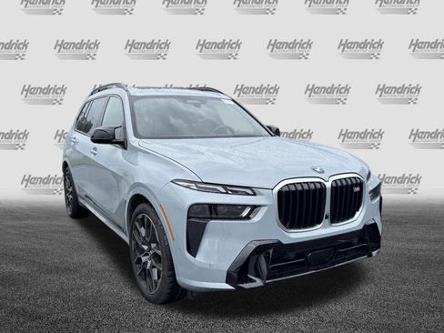 Certified 2026 BMW X7 M60i AWD/4WD image 2