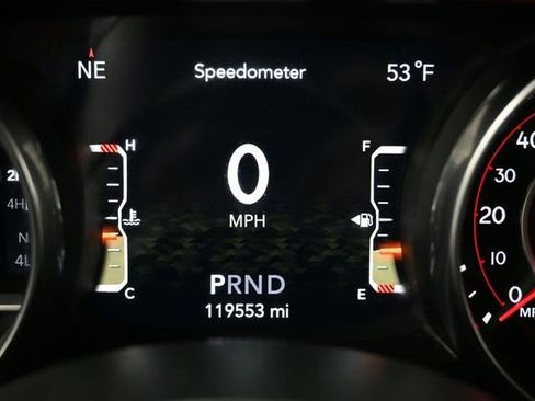 Used 2019 Jeep Wrangler Unlimited Rubicon AWD/4WD image 12