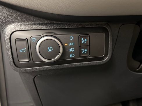 New 2026 Ford Explorer Active image 23