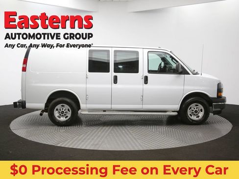 Used 2020 GMC Savana 2500 w/ Driver Convenience Package RWD image 40
